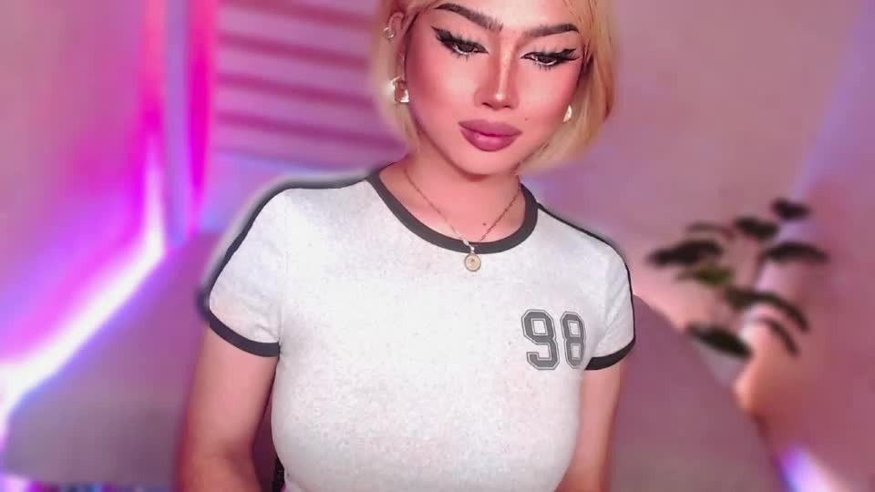 angel_eloaxx Webcam Chat July 27, 2026
