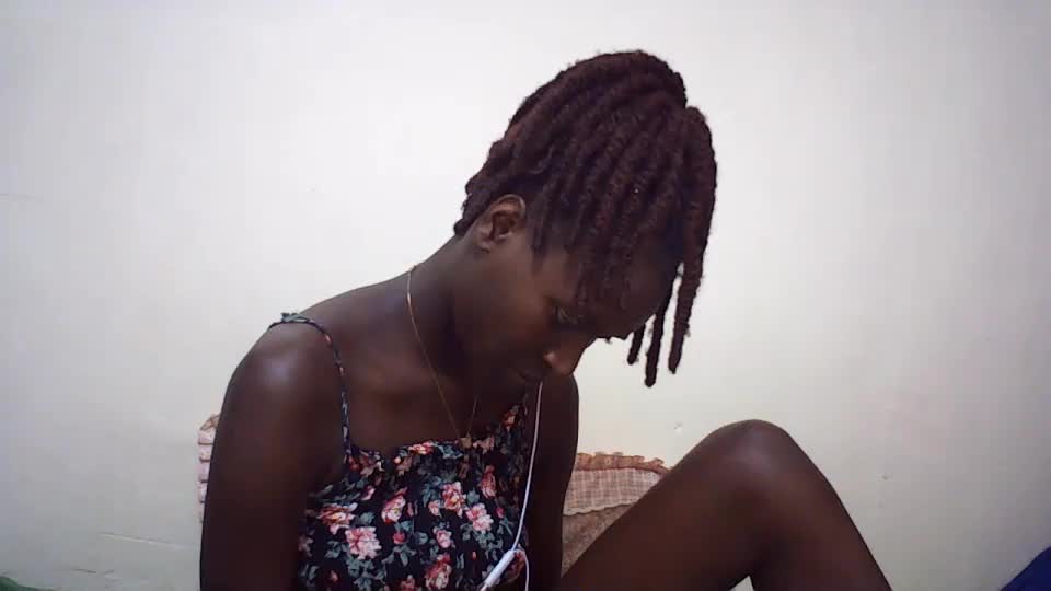 queen_0012 Webcam Chat July 27, 2026