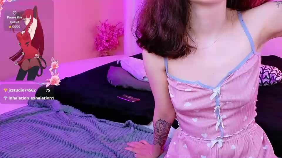 moonberry_yi Webcam Chat July 28, 2026