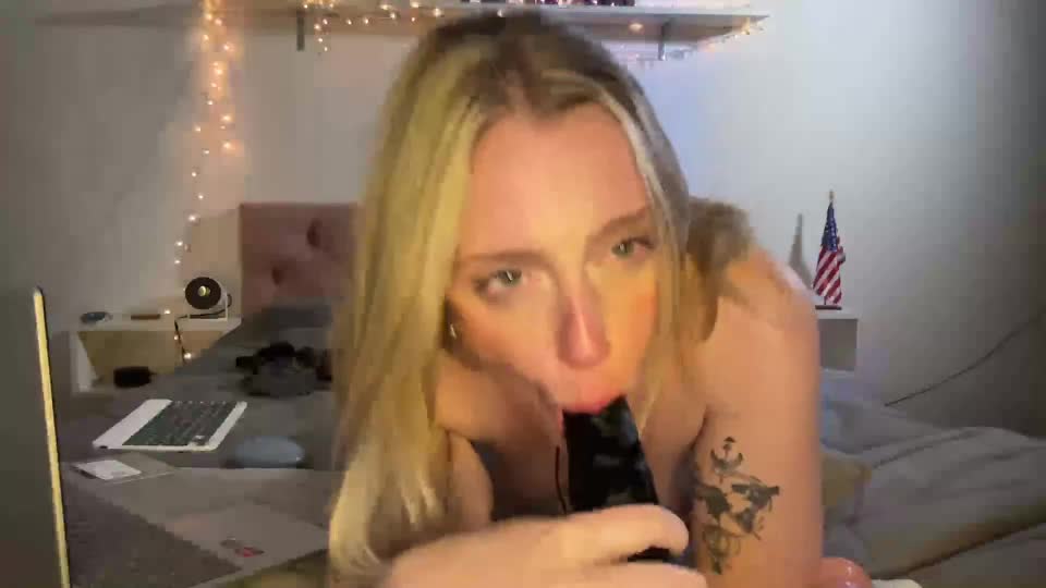 emmaonlyx1 Webcam Chat July 28, 2026