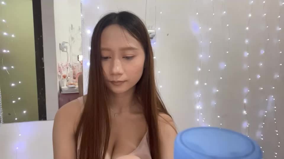 eloisprovino Webcam Chat July 28, 2026