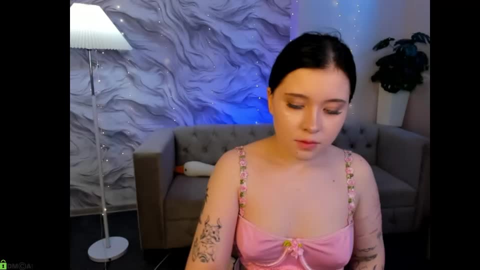 elara_irving Webcam Chat July 28, 2026