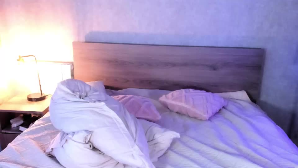 kitsunedream Webcam Chat July 28, 2026