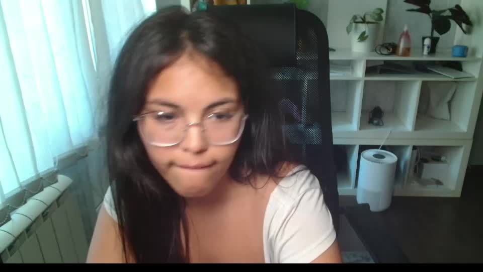 anda_here Webcam Chat July 28, 2026