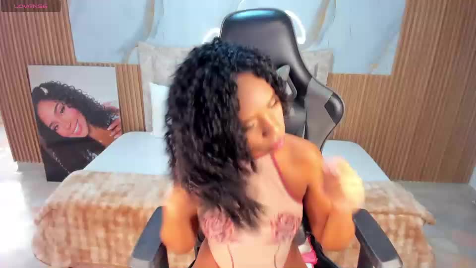 lia_16_ Webcam Chat July 28, 2026
