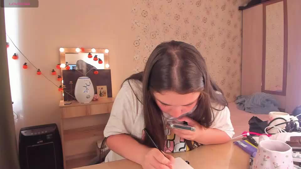 alice_next_door_ Webcam Chat July 28, 2026