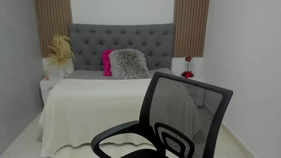 vixen_30 Webcam Chat July 28, 2026