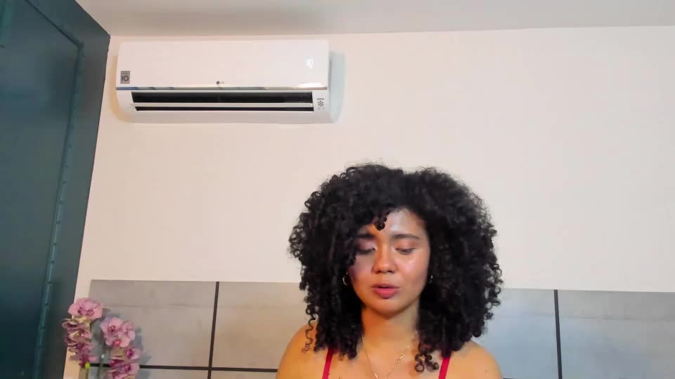 kiraspell Webcam Chat July 28, 2026