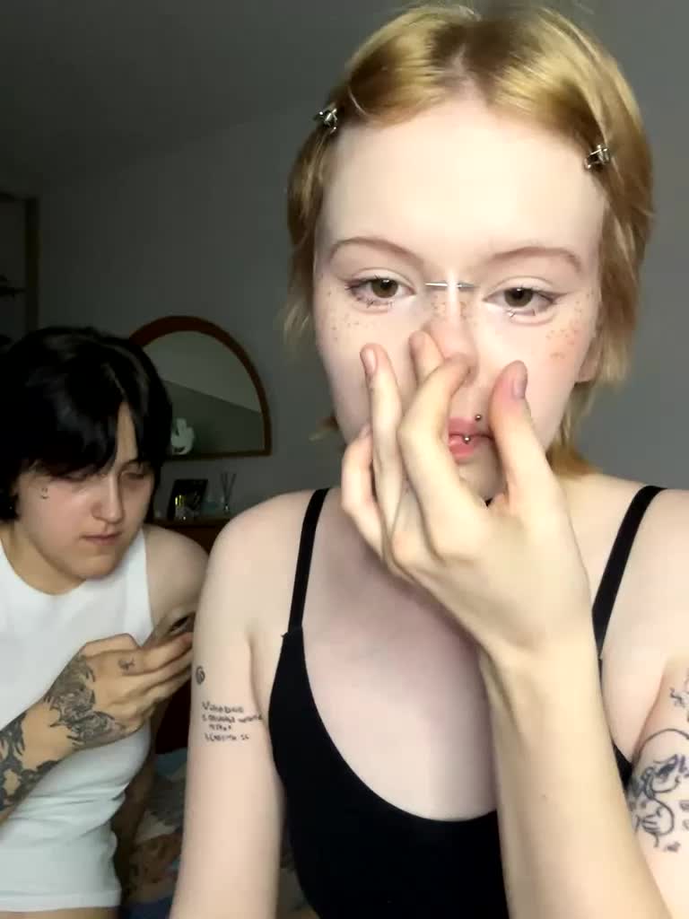 MiaAndAlicee Webcam Chat July 28, 2026