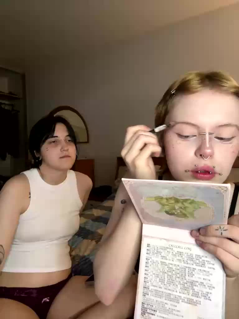 MiaAndAlicee Webcam Chat July 28, 2026