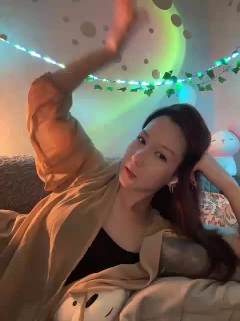 ShyAlya Webcam Chat July 28, 2026