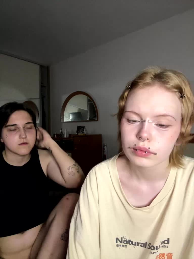 MiaAndAlicee Webcam Chat July 28, 2026