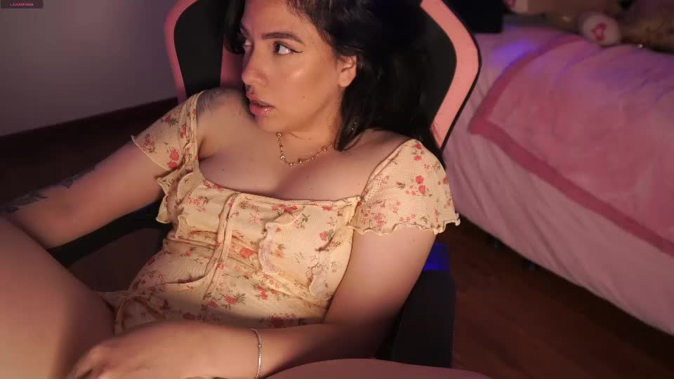weekend_girlfriend Webcam Chat July 28, 2026