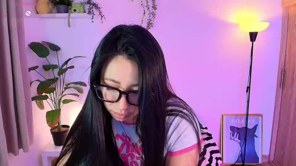 lily_evans_ Webcam Chat July 28, 2026