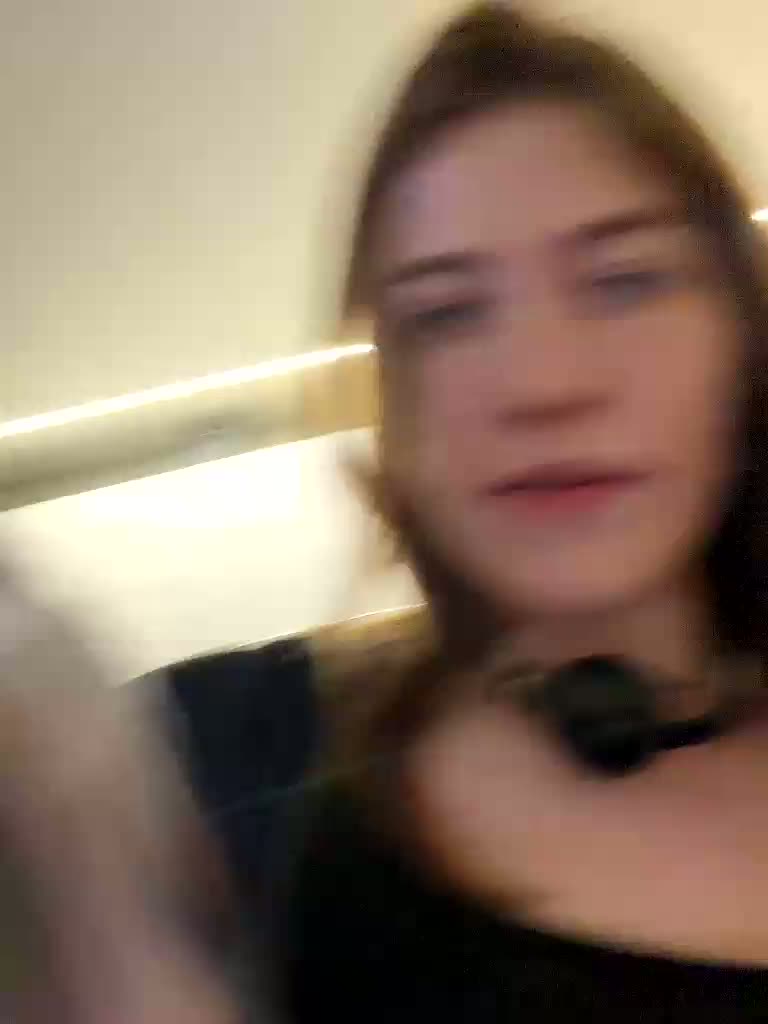 Alinagilberd03 Webcam Chat July 28, 2026