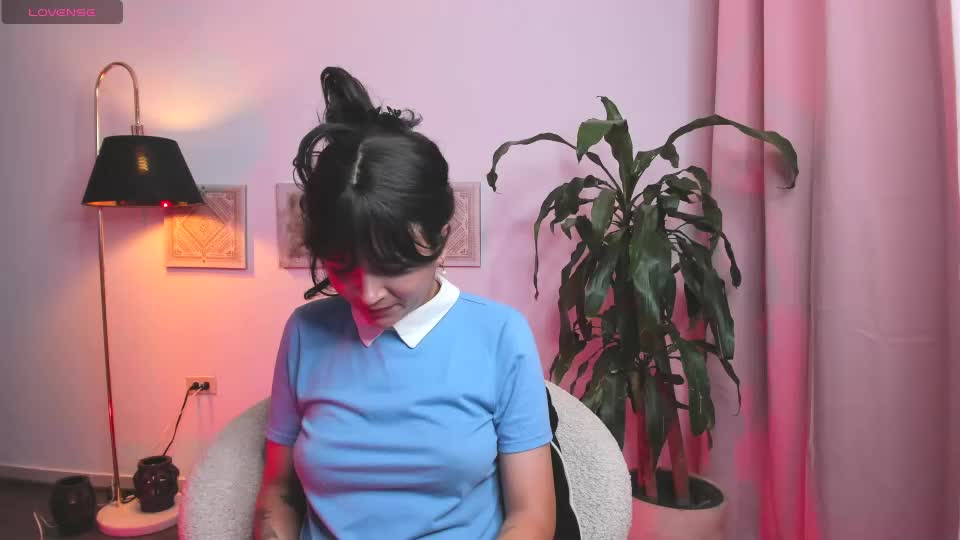 oh__holly Webcam Chat July 28, 2026