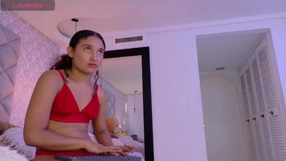 sasha_sinne Webcam Chat July 28, 2026