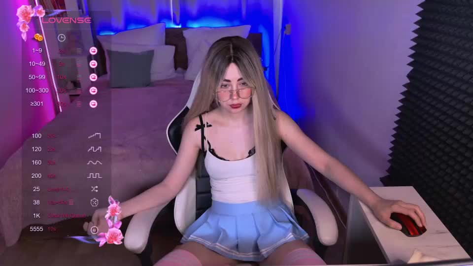 sofiisun Webcam Chat July 28, 2026