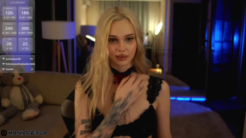 ManiFreyja Webcam Chat July 29, 2026