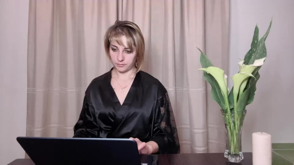 crystalfever_ Webcam Chat July 29, 2026