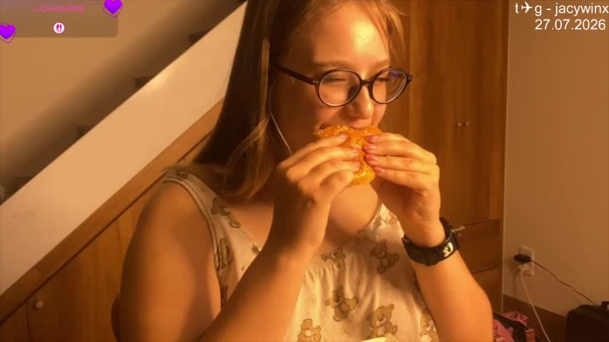 JacyWinslat Webcam Chat July 29, 2026