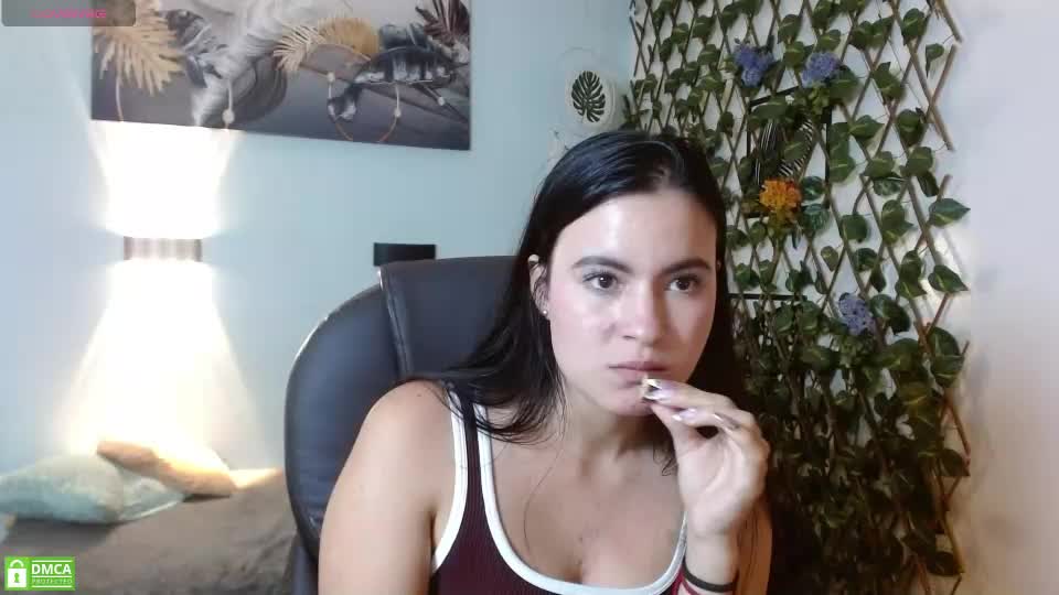 rosaliea Webcam Chat July 29, 2026