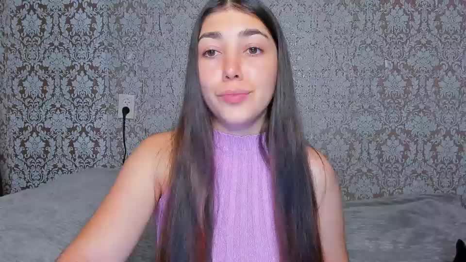 adrianakuiper Webcam Chat July 29, 2026