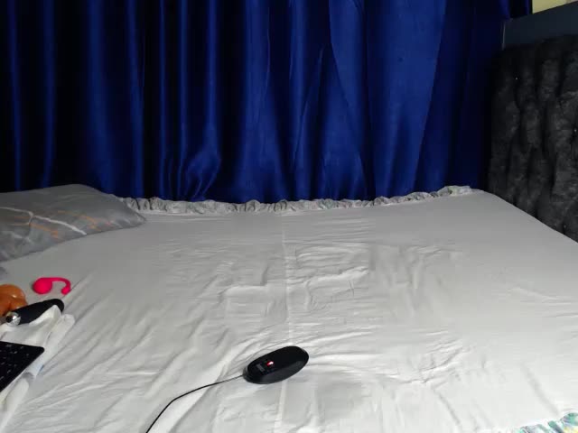 cherry_bomb_xxx Webcam Chat July 29, 2026
