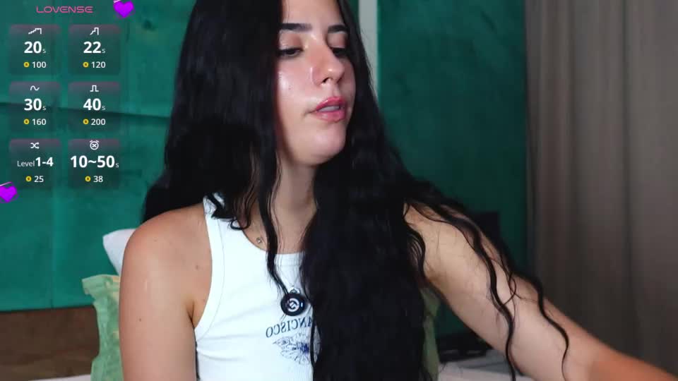 ameliajuney Webcam Chat July 29, 2026