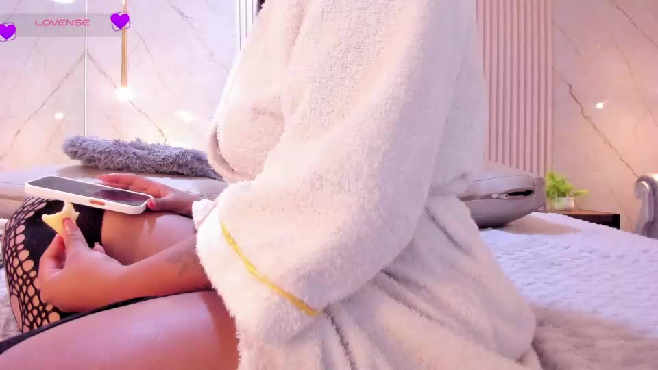luna_taylorss Webcam Chat July 29, 2026