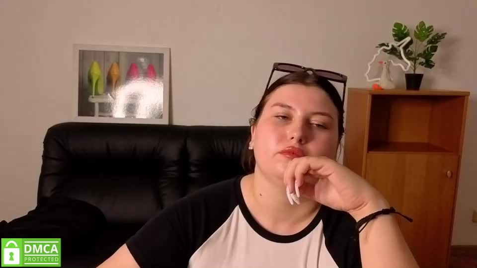 katina_deeplou4 Webcam Chat July 29, 2026