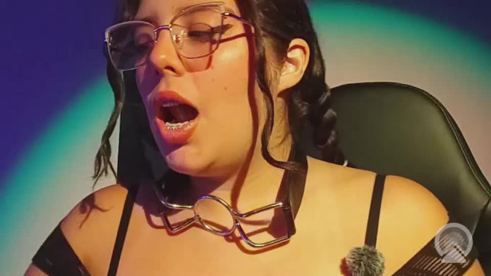 pao_ly Webcam Chat July 29, 2026