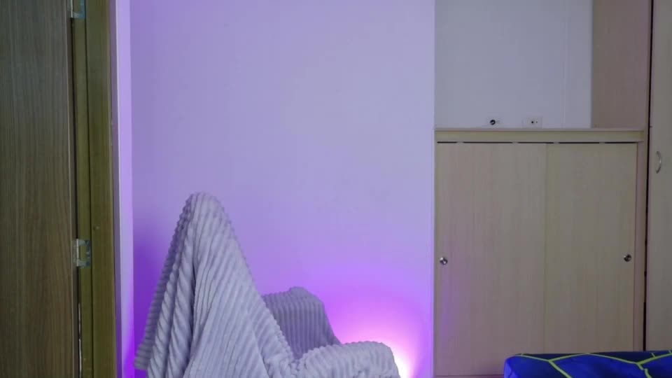 manuela99x Webcam Chat July 29, 2026