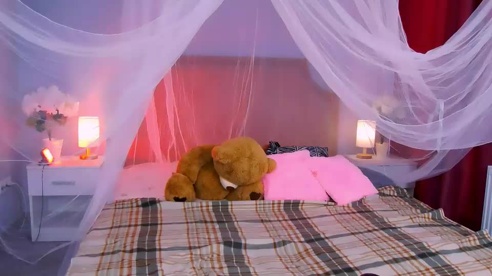 sparkmiumiu Webcam Chat July 30, 2026