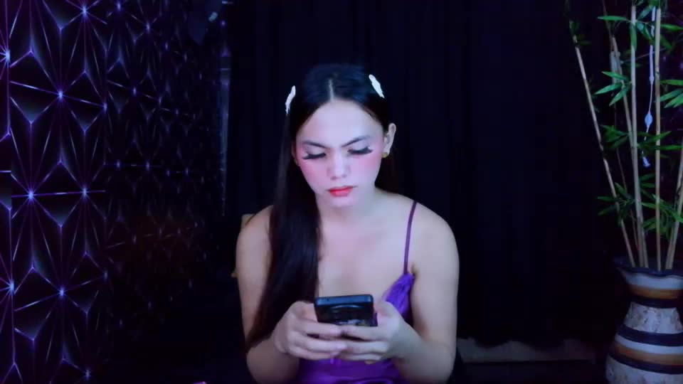 urhot_maxine Webcam Chat July 30, 2026