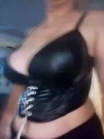 lindaledi2 Webcam Chat July 30, 2026