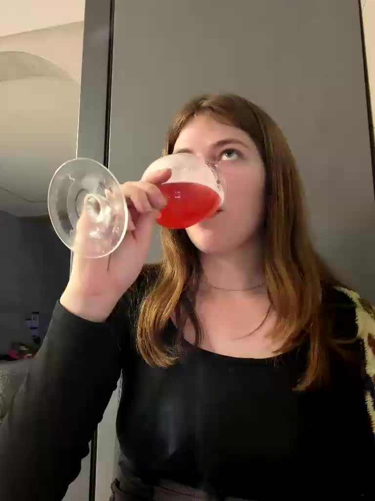 Alinagilberd03 Webcam Chat July 30, 2026