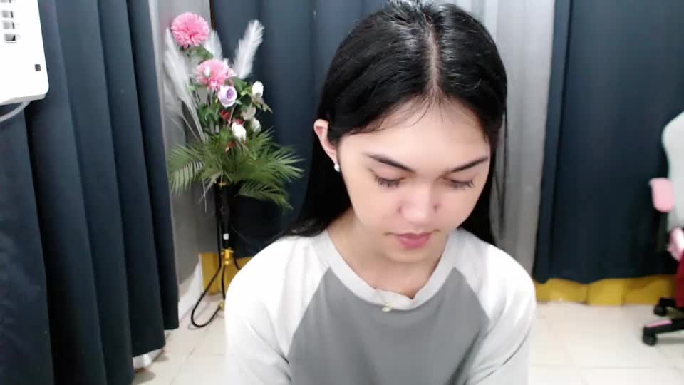 ellamiller69 Webcam Chat July 30, 2026