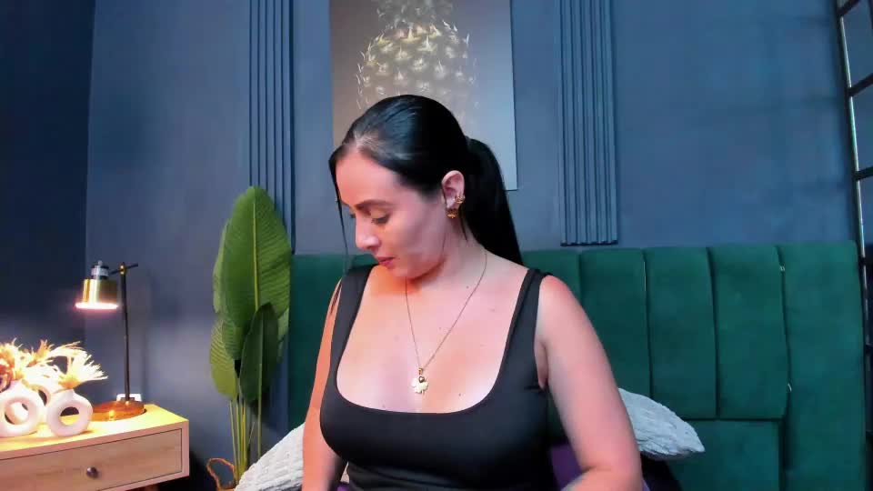 scarlet_edwars Webcam Chat July 30, 2026