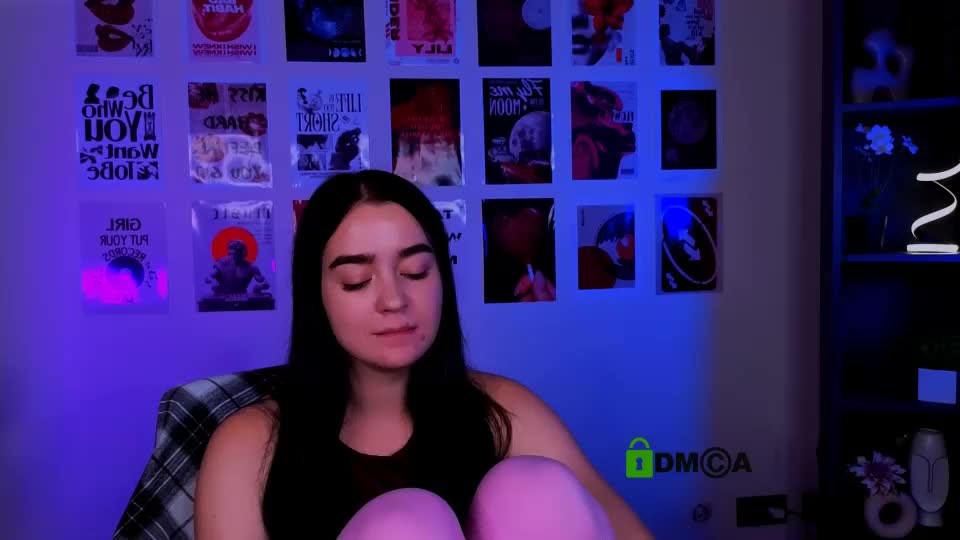 aria_glow Webcam Chat July 31, 2026