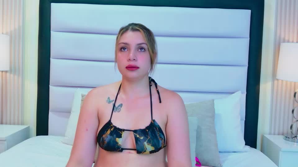 chloerousse Webcam Chat July 31, 2026