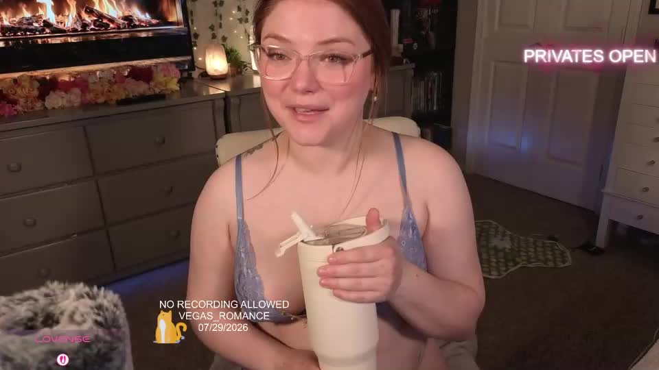 vegas_romance Webcam Chat July 31, 2026