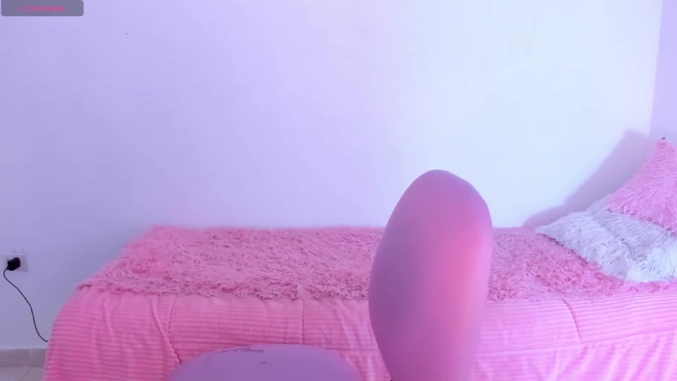 shelly_rohades Webcam Chat July 31, 2026