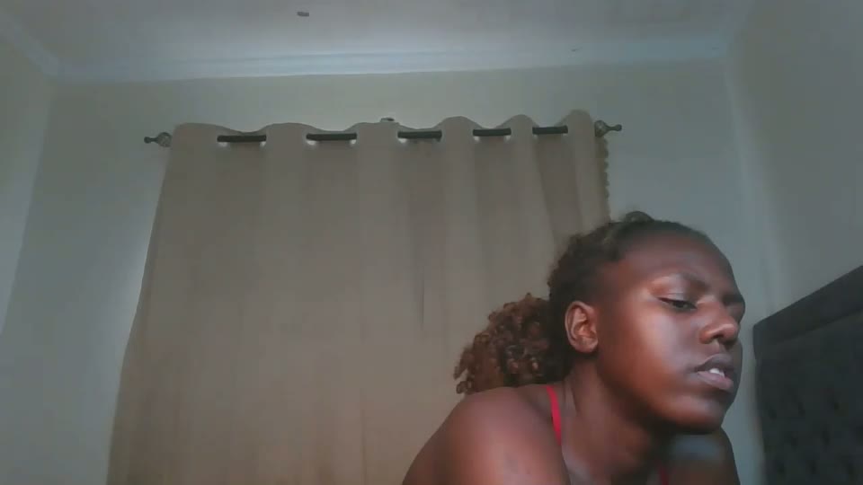 pretty_empress Webcam Chat July 31, 2026
