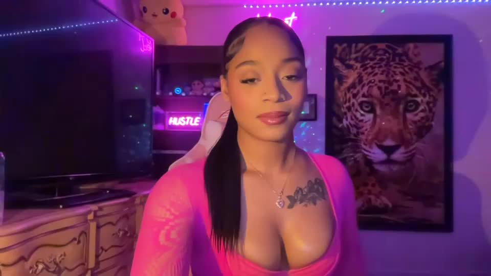 lunaa_11 Webcam Chat July 31, 2026