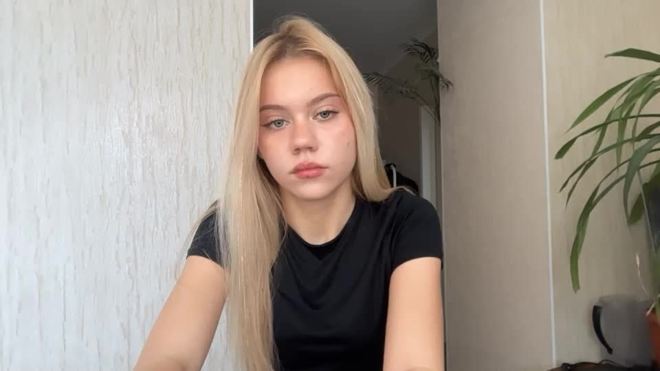 kristifelicien Webcam Chat July 31, 2026