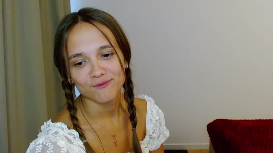 emilly_lust99 Webcam Chat July 31, 2026