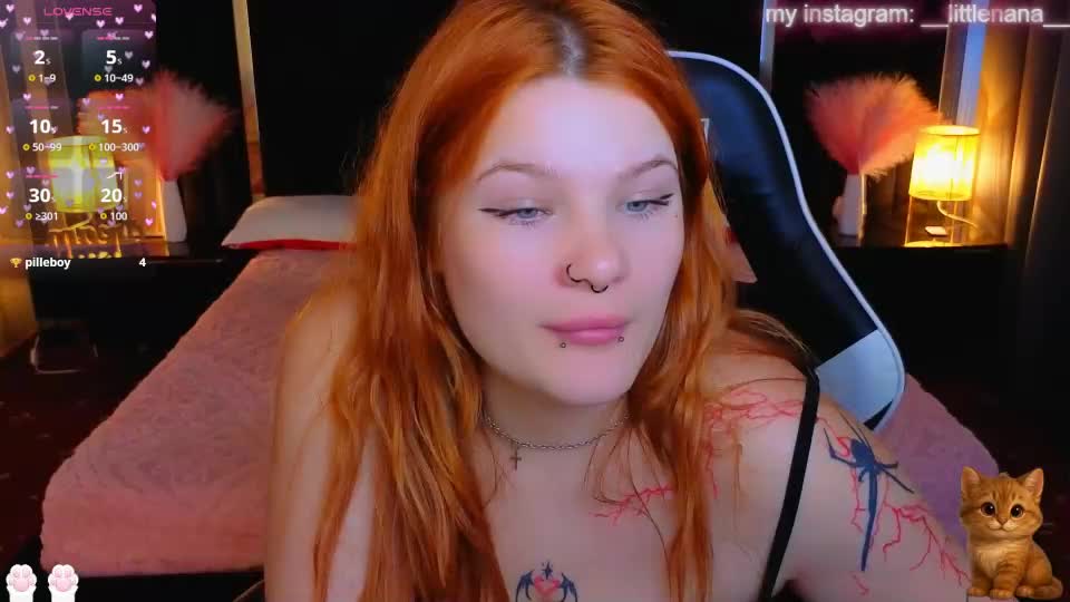 clumsy_nana Webcam Chat July 31, 2026