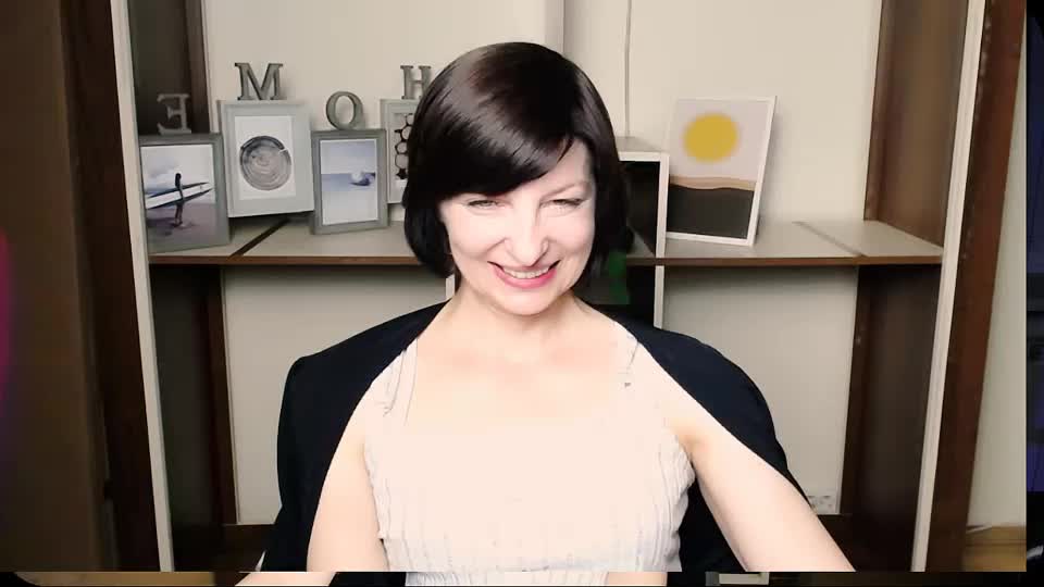 angelinalov_ Webcam Chat July 31, 2026
