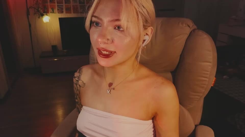 sandraboyl Webcam Chat July 31, 2026